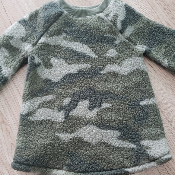 Old Navy 18-24 month 2 Dresses and Vest Lot - Picture 5 of 7